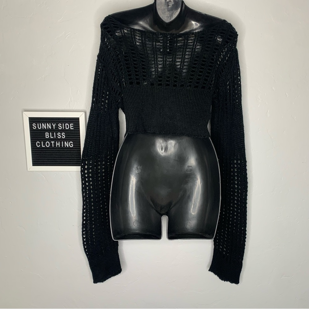 Hot Topic Black Open Knit Cropped Sweater Medium Long Sleeve Grunge Aesthetic - Picture 6 of 12